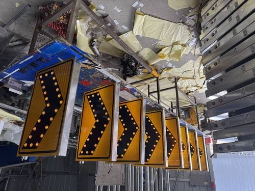 咸阳标识标牌按功能可分为哪些类型 不同类型适用什么场景